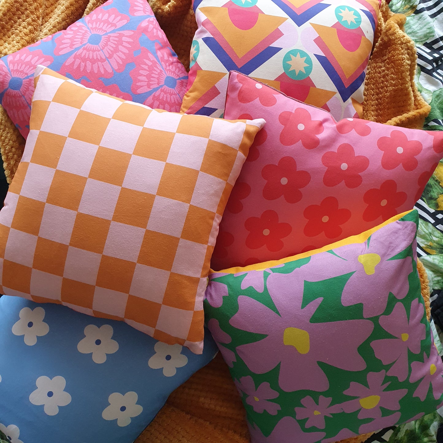 Checkerboard cushion