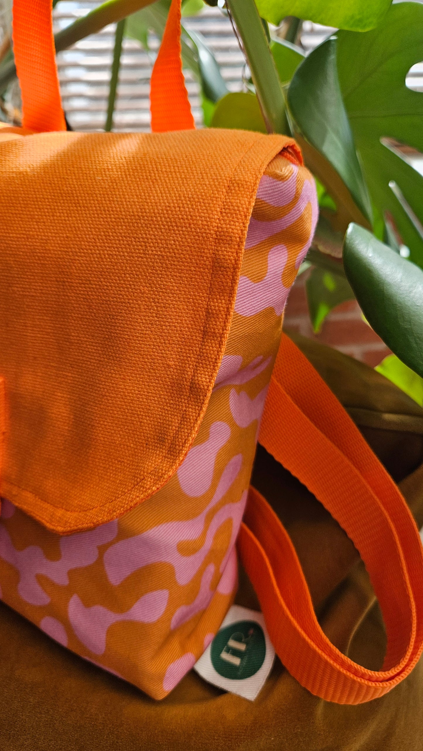 Squiggle backpack