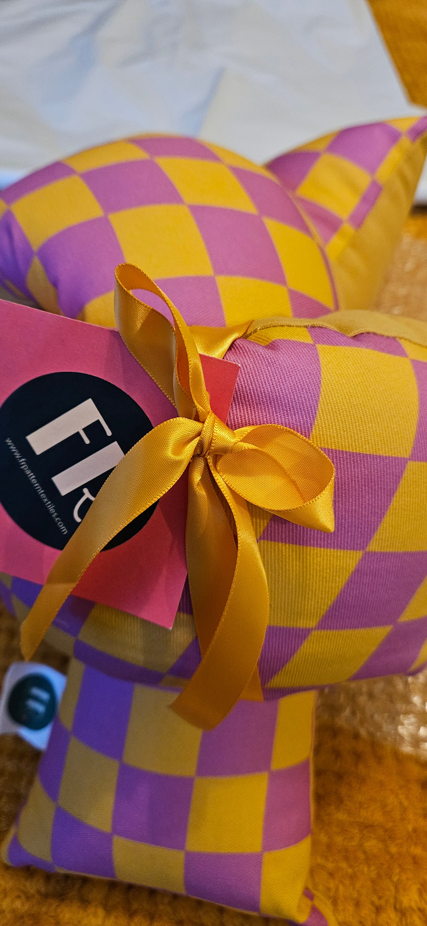 Gift bundles