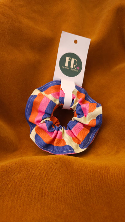 Retro twist design Scrunchie