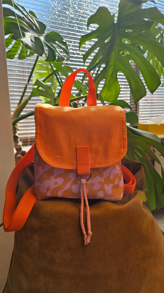 Squiggle backpack