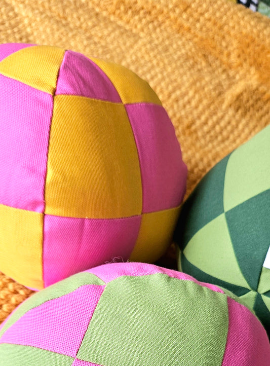 Rhubarb & custard Ball plush